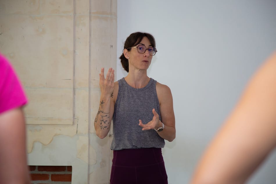 Alexandra-siano-coach-pilates-business-centre-pilates-and-core studio pilates and core à Jonzac Saintes, entre Royan et Bordeaux : cours de yoga et de pilate